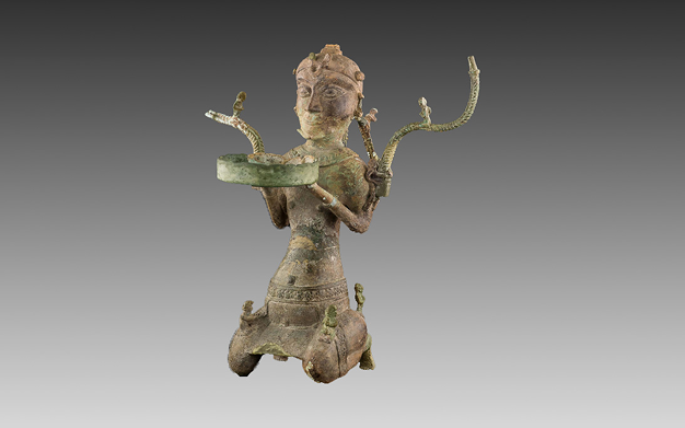 cay-den-hinh-nguoi-quy-vnmarenh 1